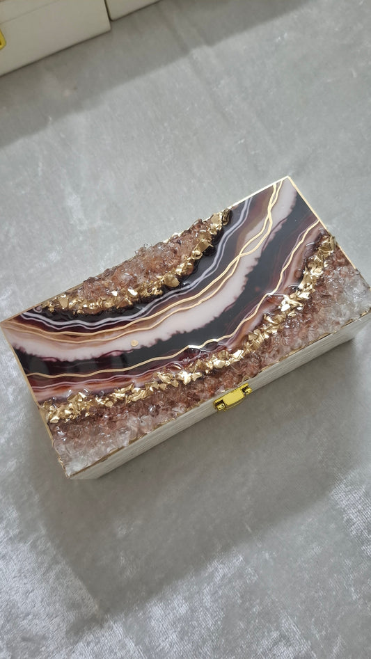 Cash / gift box ( geode art)